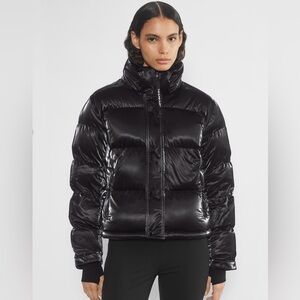 Aritzia TNA The Super Puff Jacket Liquid Shine